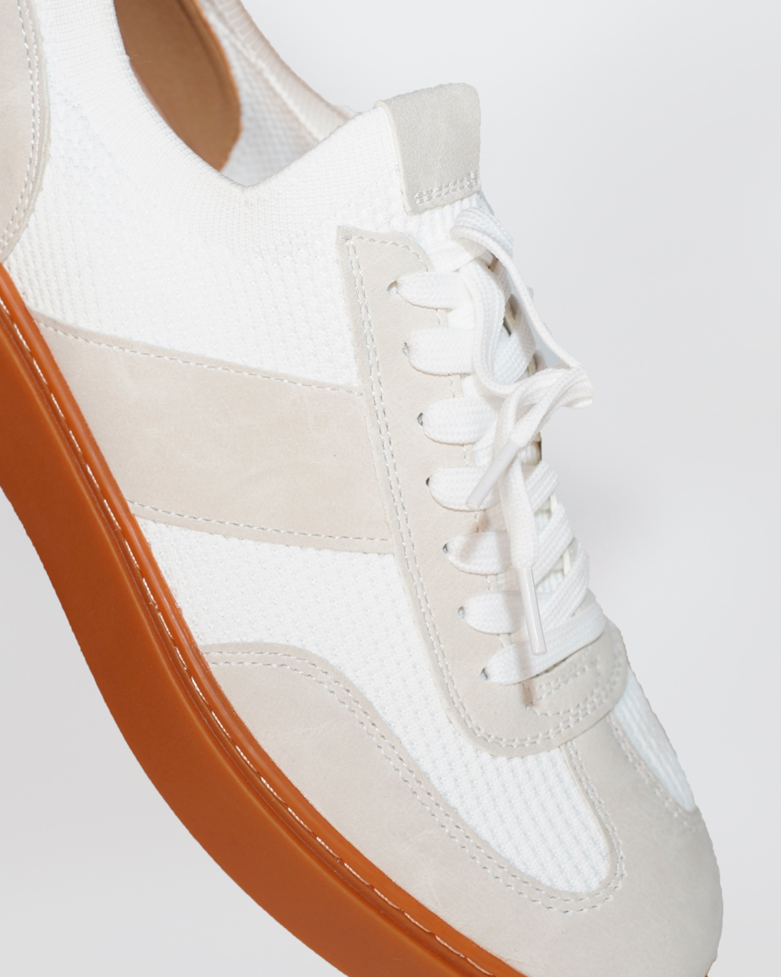 Tenis Miller