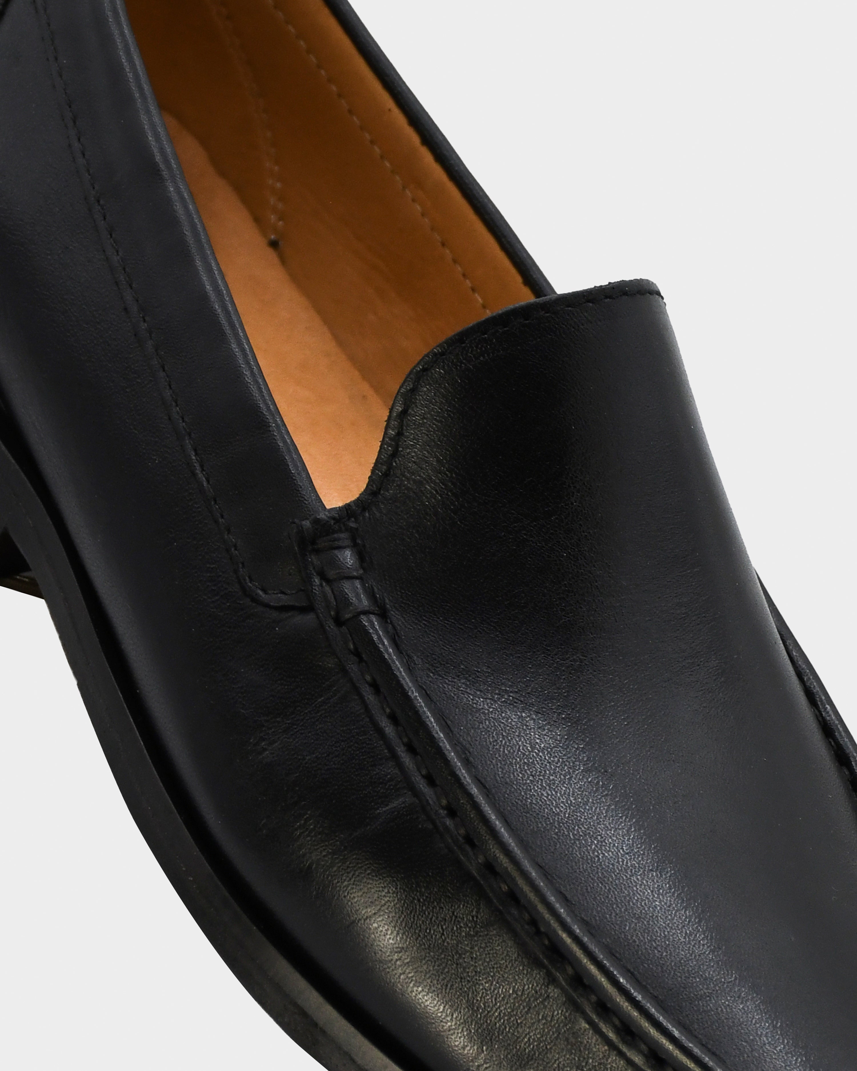 Loafer Cuero Napoles