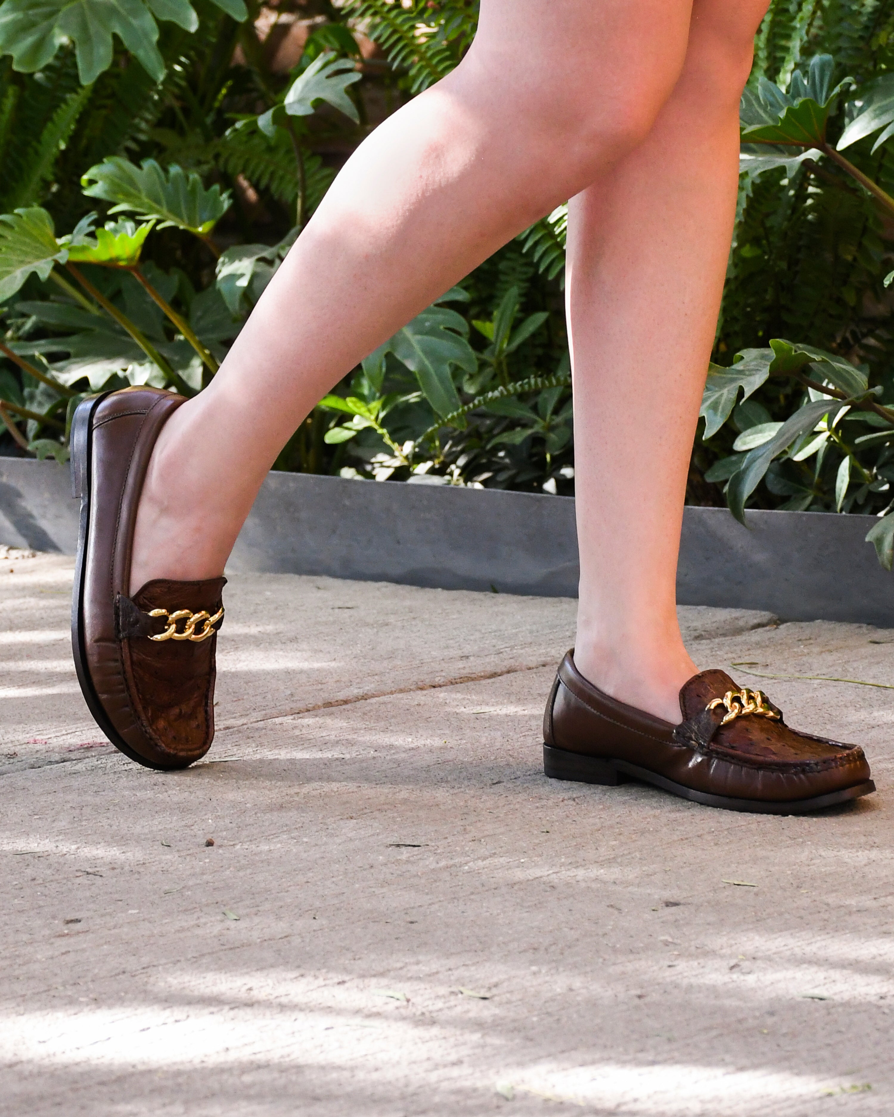 Mocasín Dama en piel con Avestruz- GRECIA
